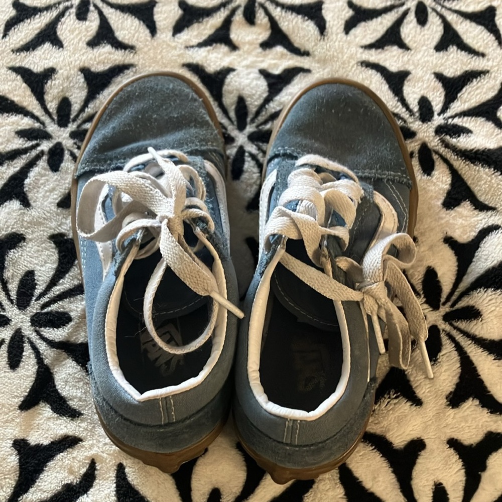 Vans Kids 13.5 US blue & white with brown sole